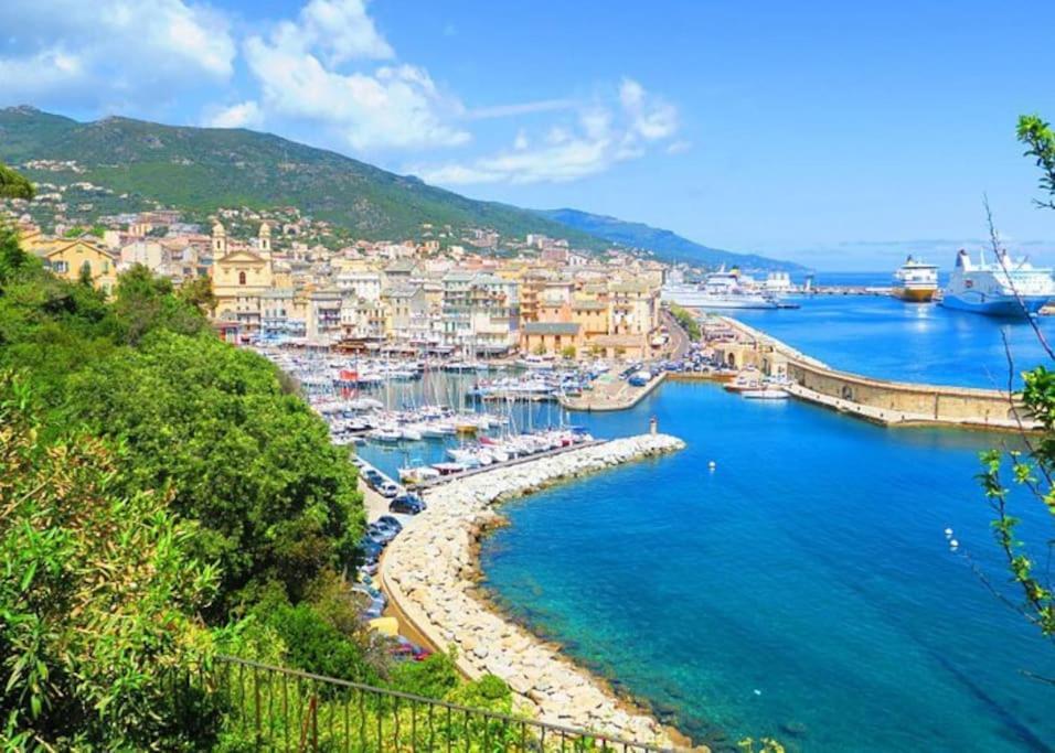 Charmant Studio Climatise Avec Parking, Au Coeur De Pietranera, Plage A 500M, Bastia A 2Km Ville-di-Pietrabugno المظهر الخارجي الصورة